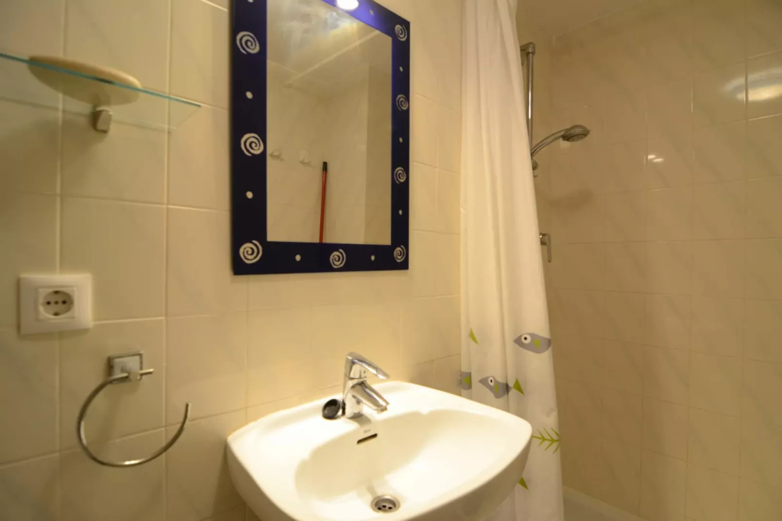 MANUREVA VII 2-A-Bathroom