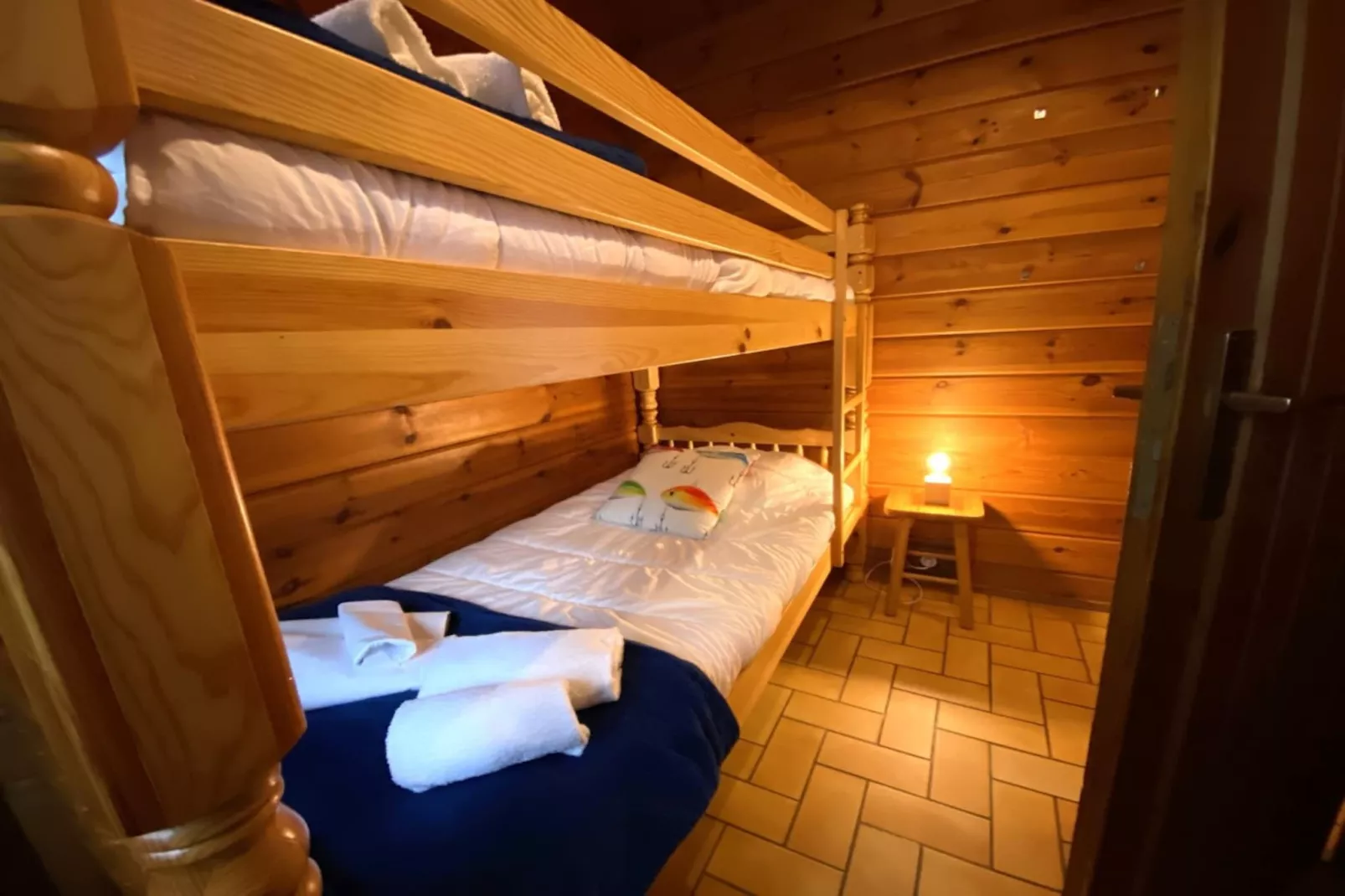 LE FISHING LODGE Chalet en bois avec Bain Nordique-Schlafzimmer