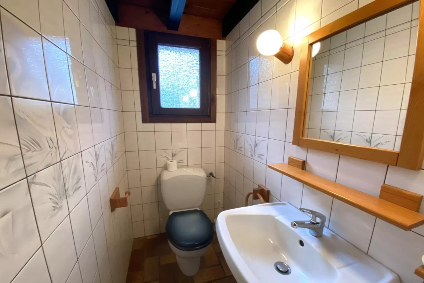LA POMME DE PIN 1  Appartement avec terrasse-Bathroom