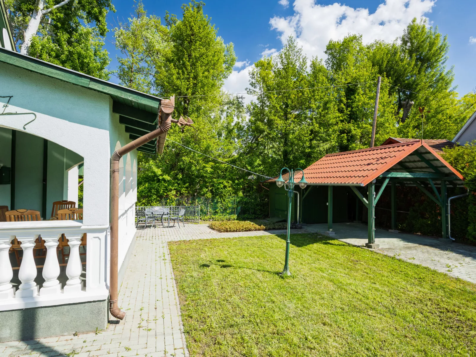 Green House-Outside