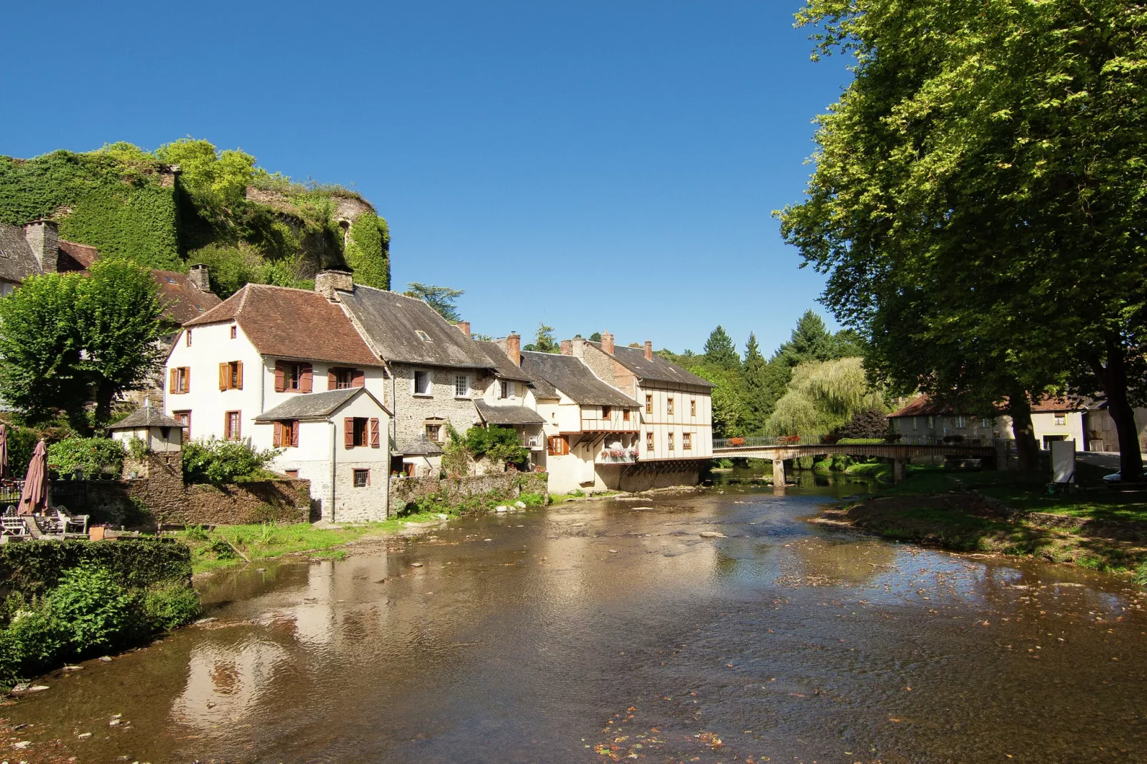 Gîte chaleureux en Corrèze-Gebiete Sommer 20 km
