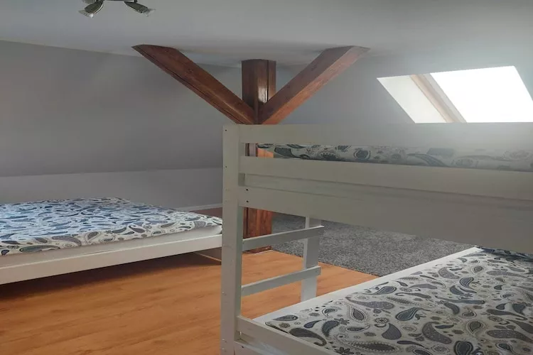 Komfortowy apartament dla 7 osób-Bedroom