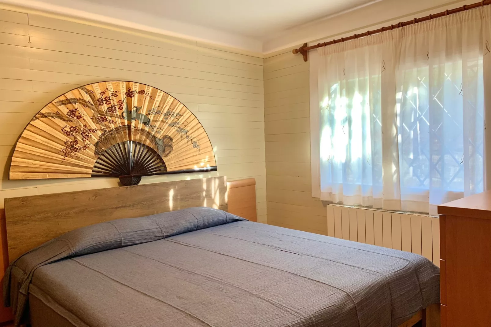 VILLA PARMENIDES Roses-Chambre