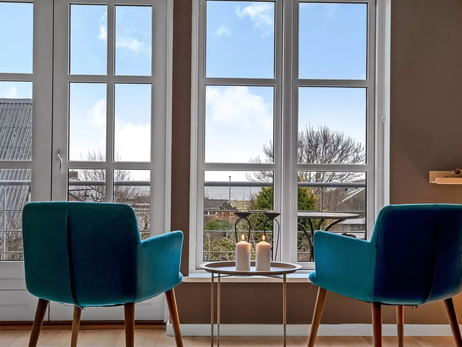 "Brune" - 330m from the sea-Drinnen