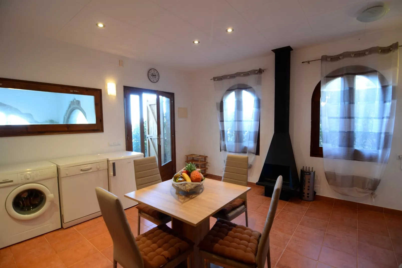VILLA GARBINELL-Kitchen