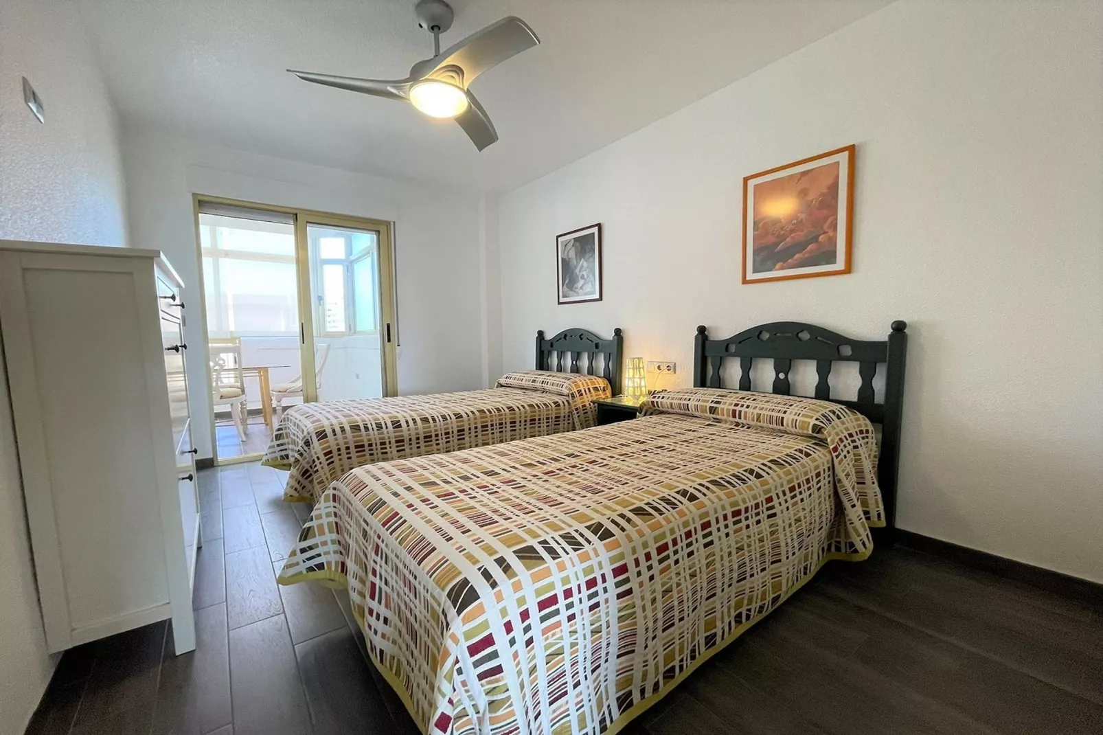 Apartamento con piscina frente al mar en La Manga del Mar Menor-Chambre
