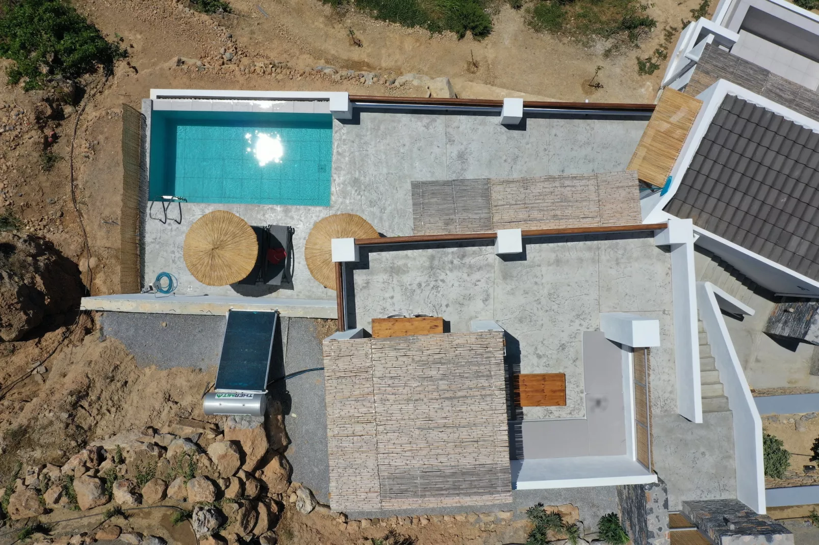 Pyrgos Exclusive 4-Extérieur