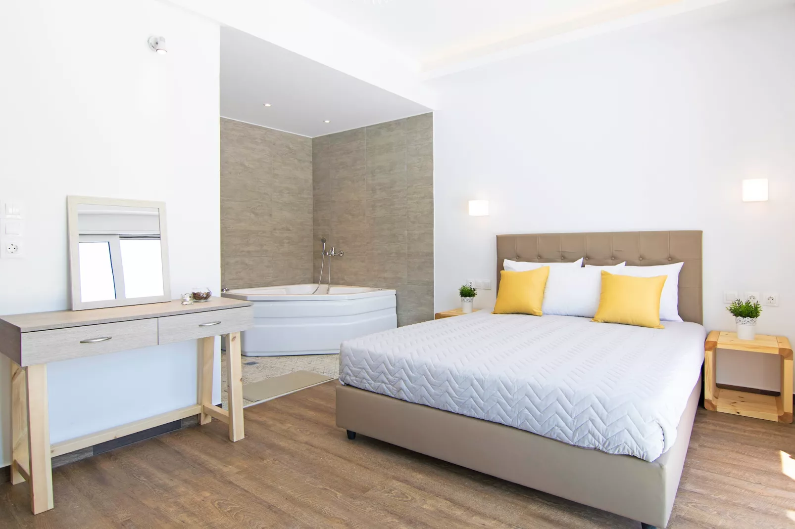 Kalostous 2-Bedroom