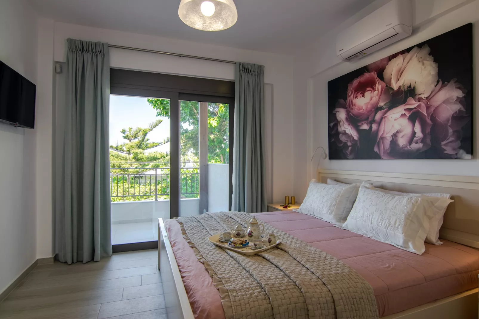Manuel's Dream-Bedroom