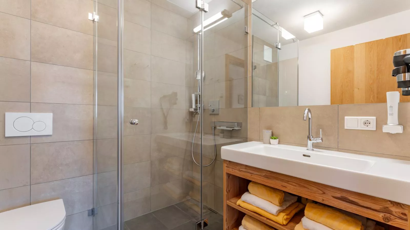 Tauern Suites Mitterwirt TOP 312-Bathroom