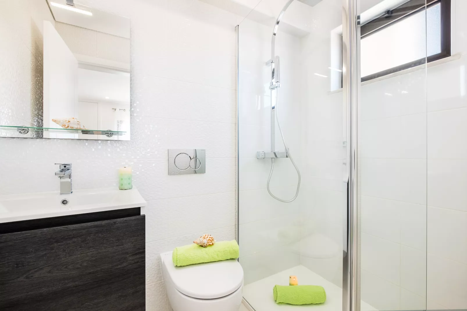 Apartment Brisbane-Bathroom
