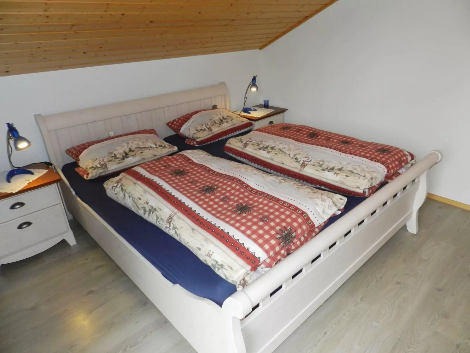 Panorama, Chalet-Dedans