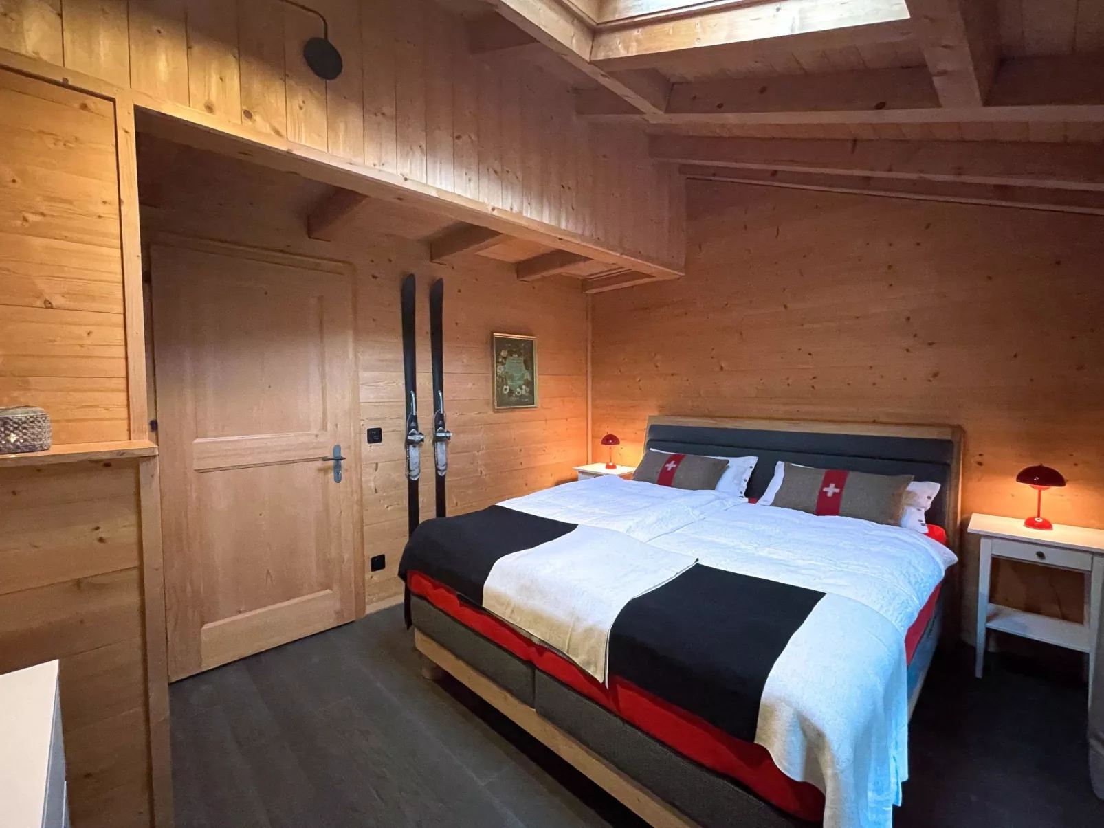 Cozy Chalet-Inside