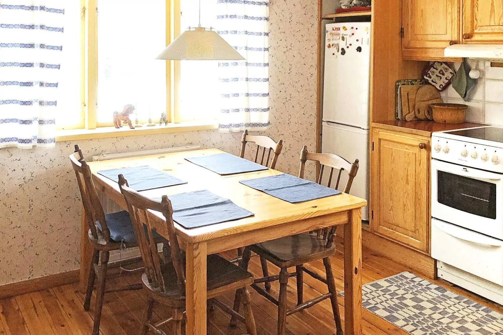 6 person holiday home in RÄTTVIK-By Traum