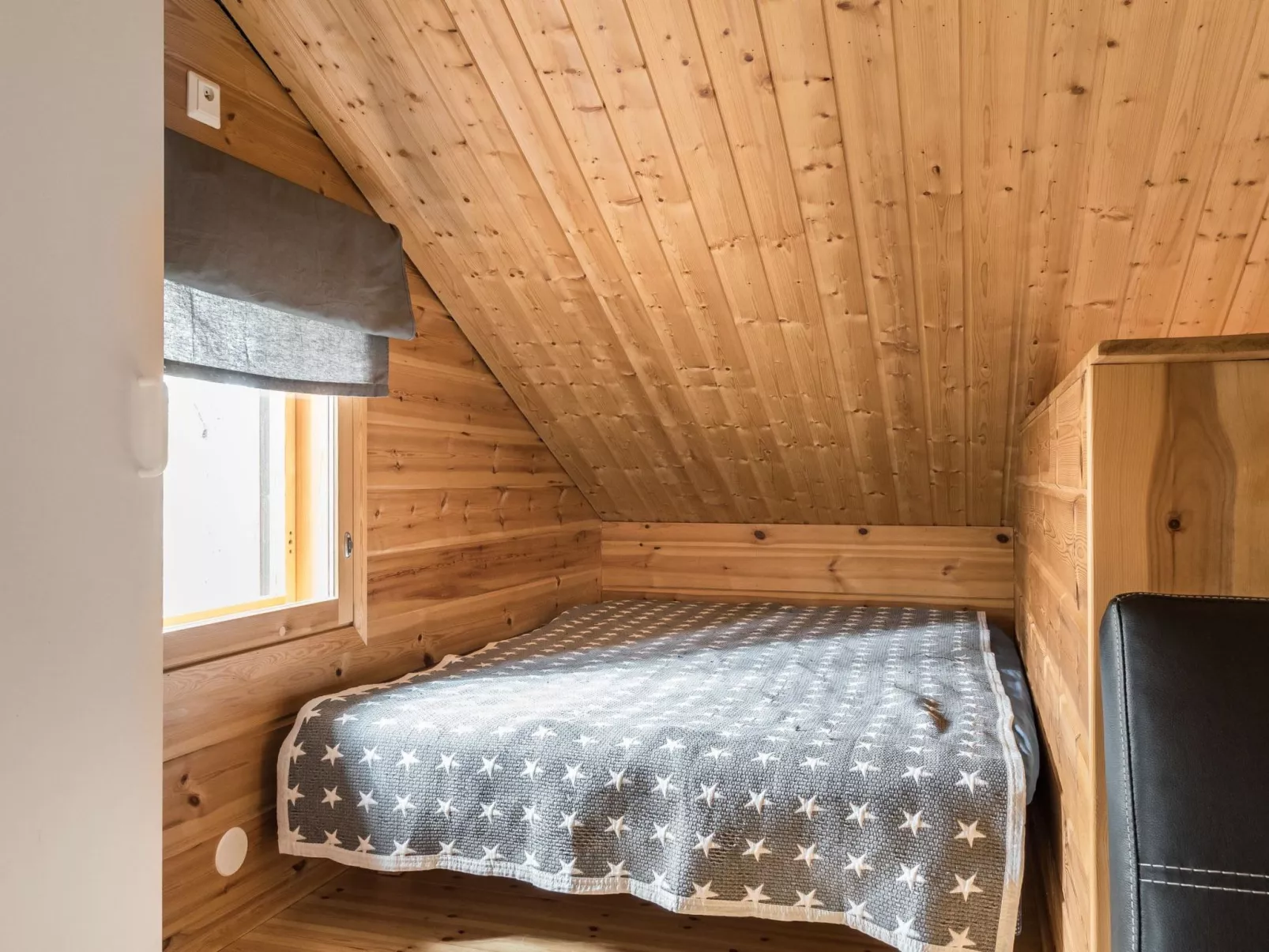 Tievatupa 1, isompi-Inside