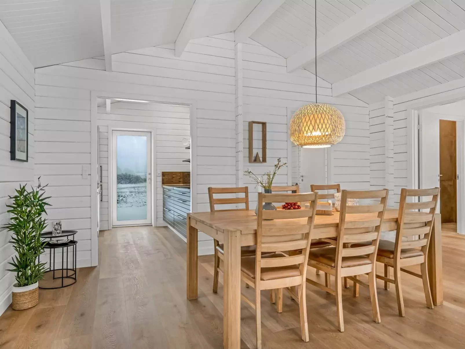 "Luisa" - 1km from the sea-Inside