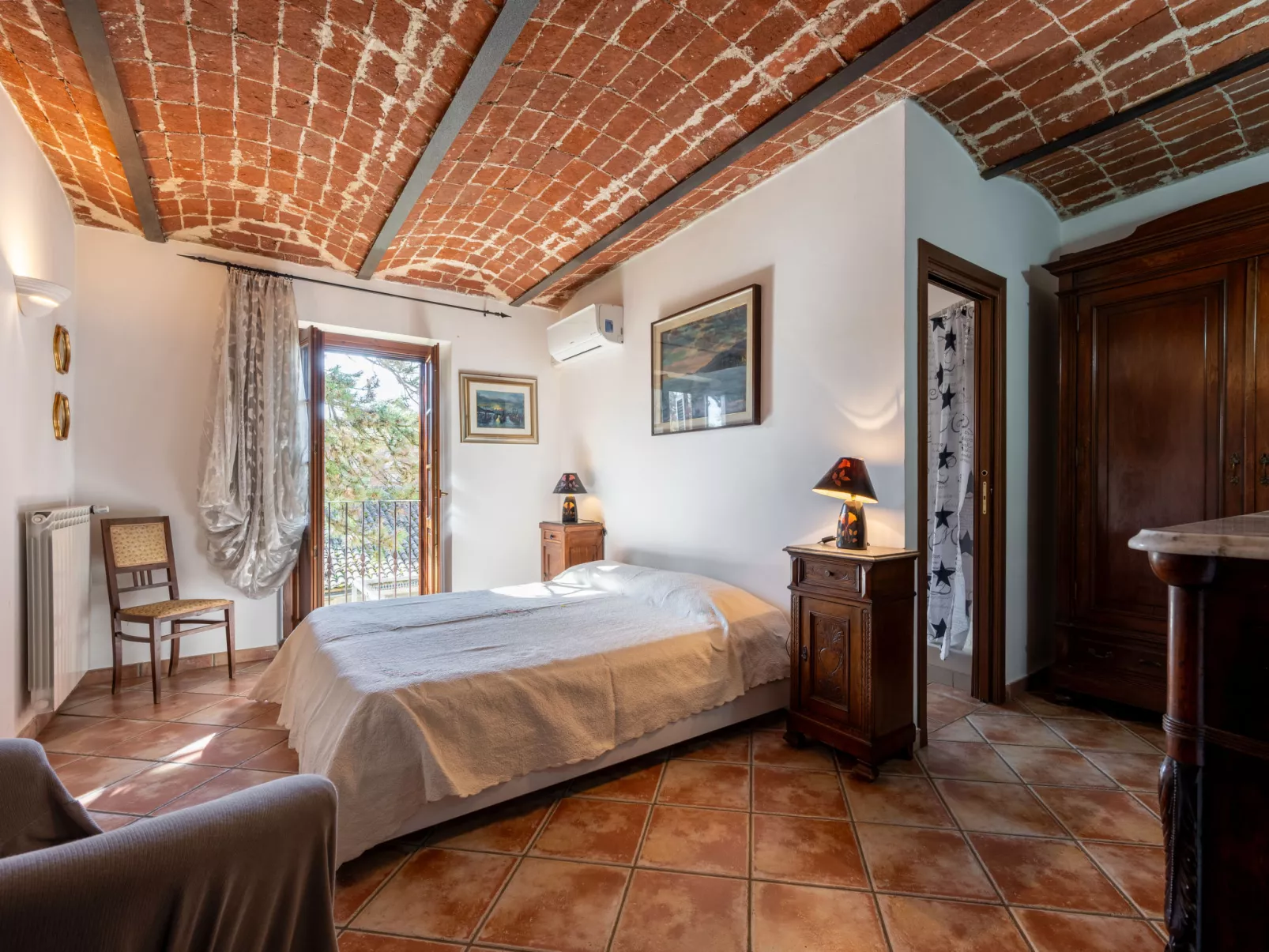 Relais San Desiderio-Drinnen