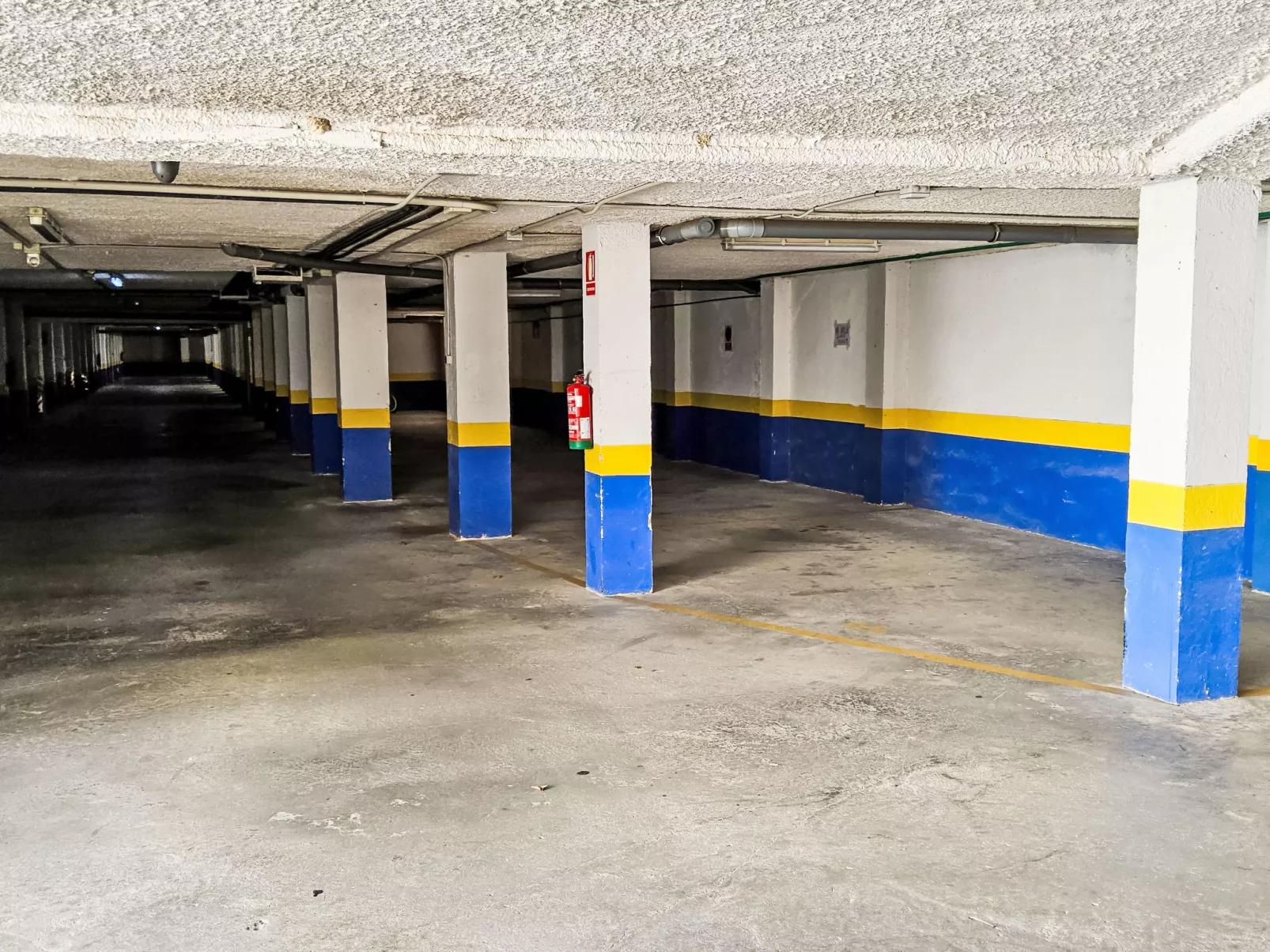 Urbanización Cala Merced-Inside