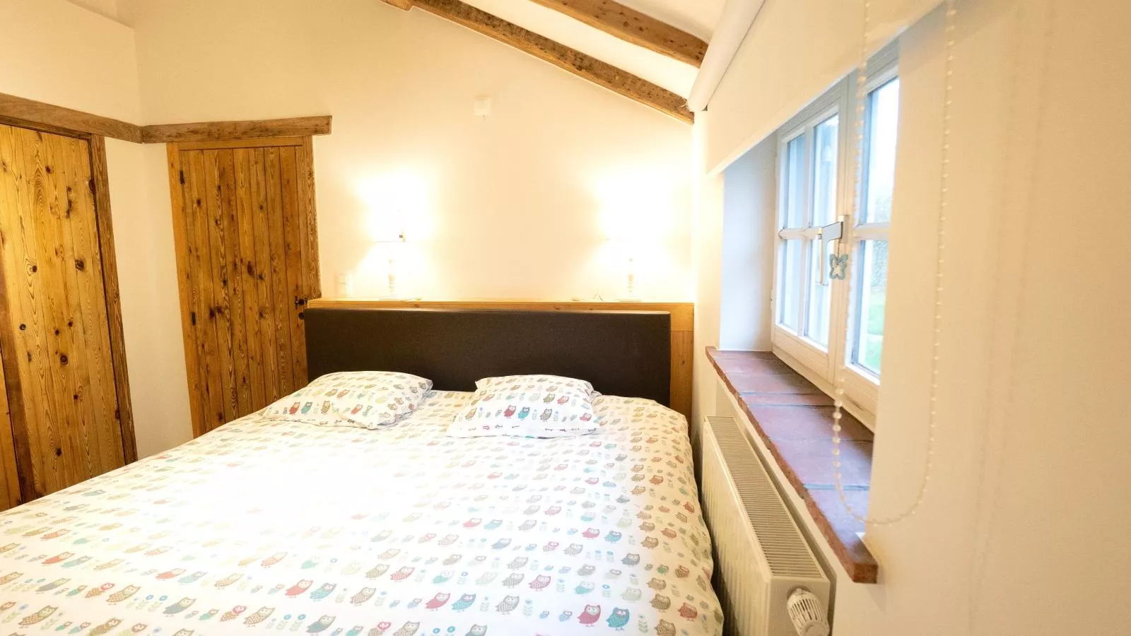 Amber-Bedroom