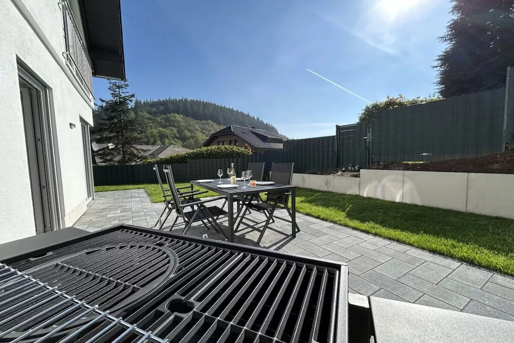 493676-Nicht getaggt