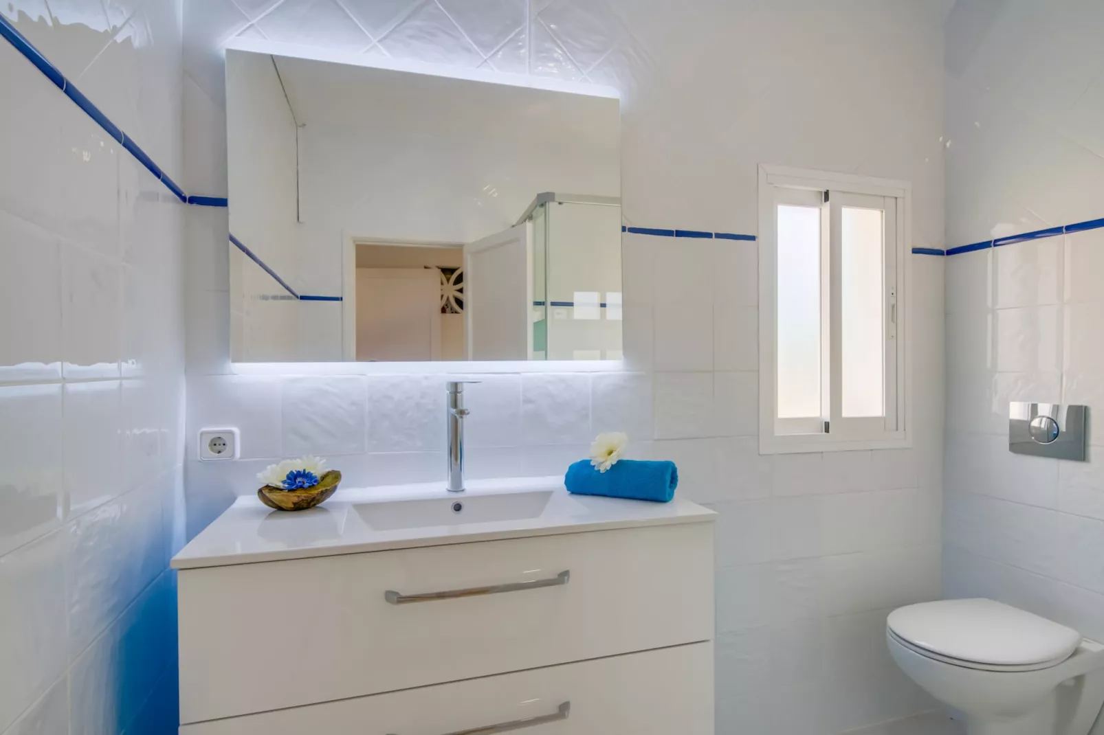 Puesta de Sol-Bathroom