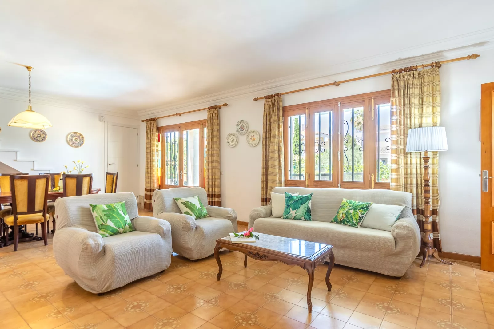 Can Paris Playa de Muro-Living room
