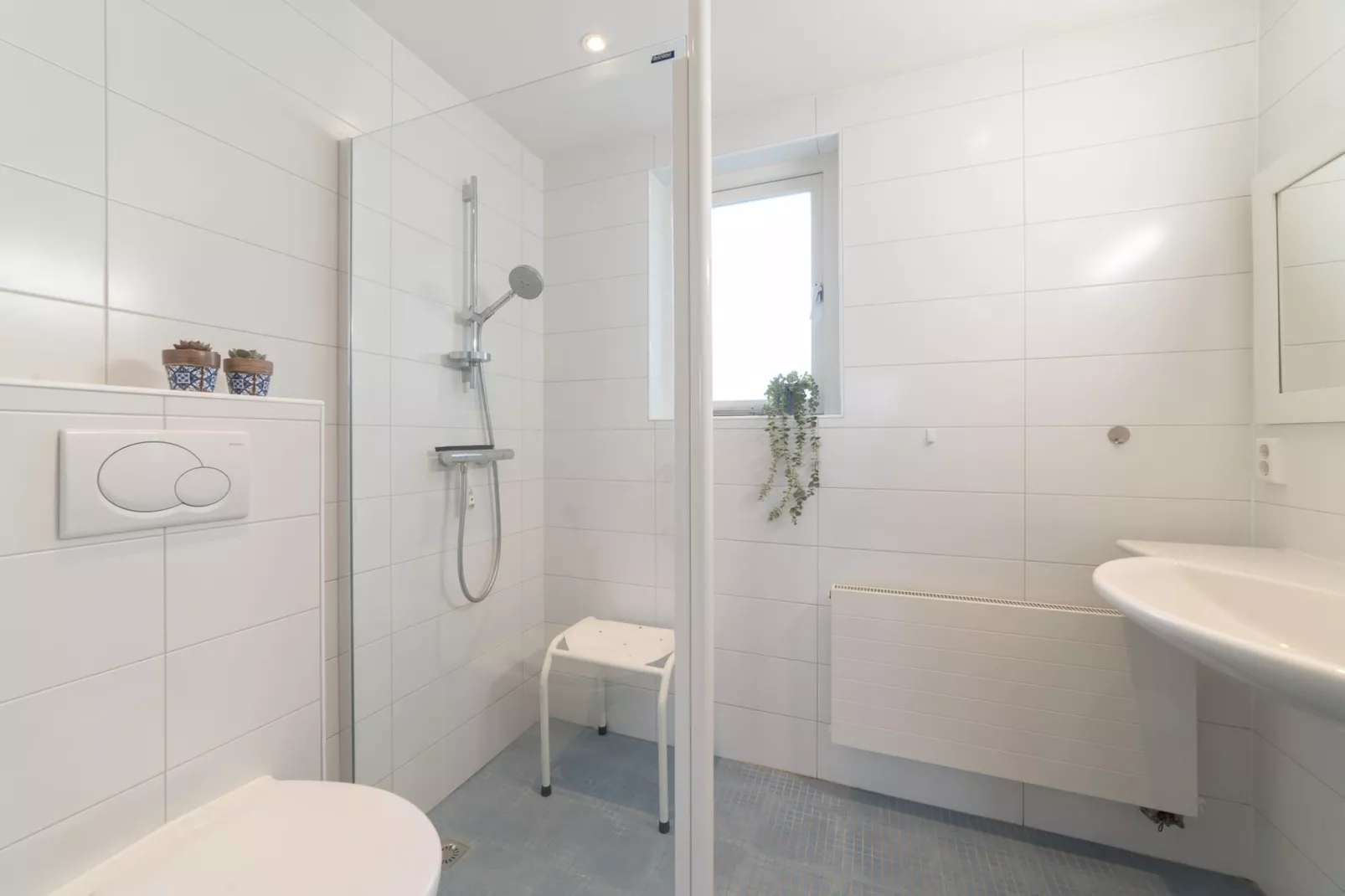 Villapark De Oesterbaai 63-Badezimmer