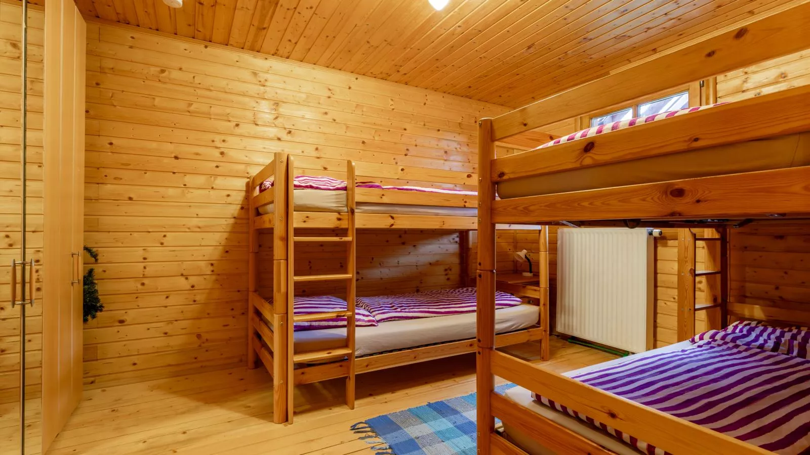 Karawankenpanorama-Bedroom