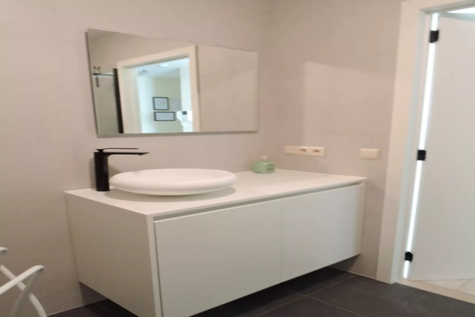 BORSALIN 0105-Badezimmer