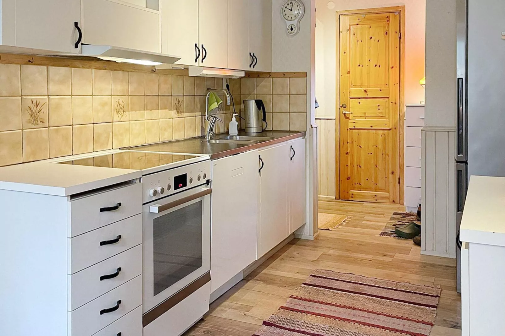 6 person holiday home in YNGSJÖ-By Traum
