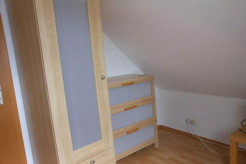 480569-Nicht getaggt