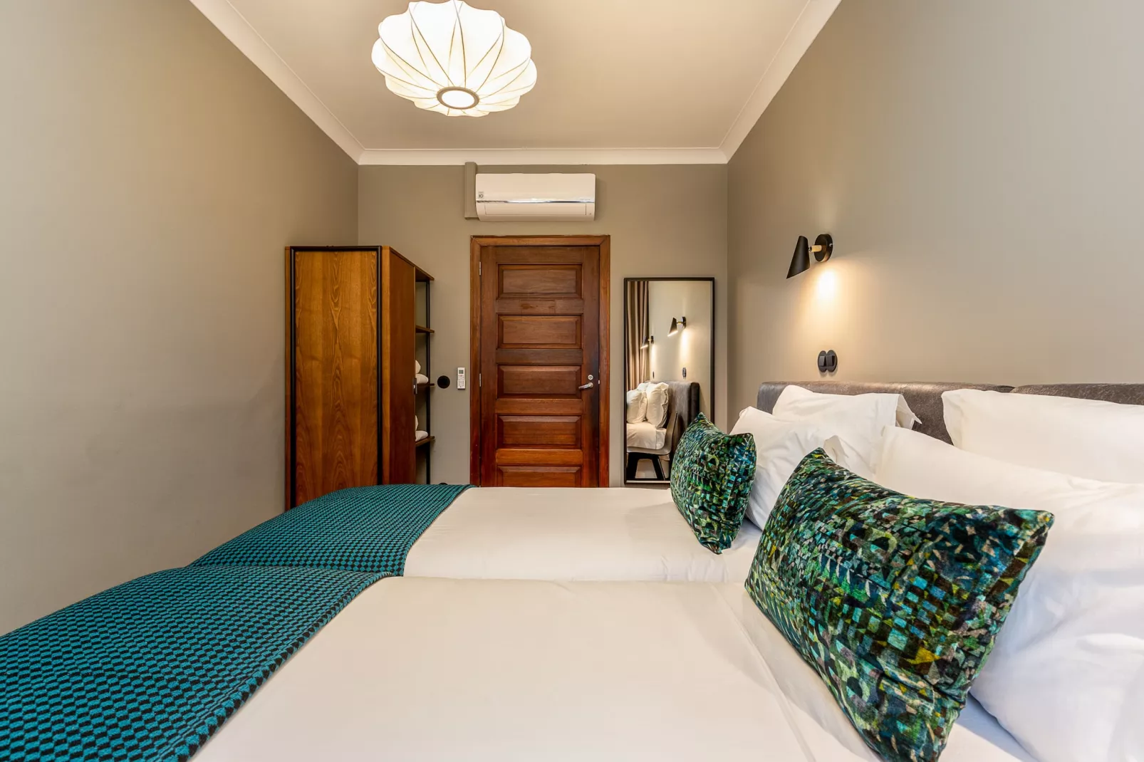 YOUROPO - Santa Catarina 1E-Schlafzimmer