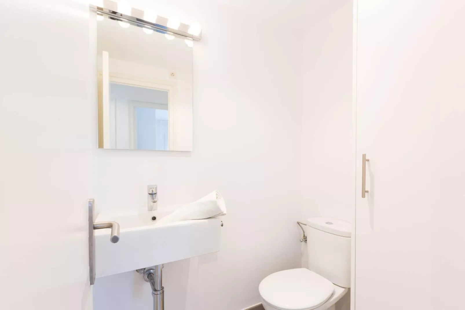 Illa 51-Bathroom