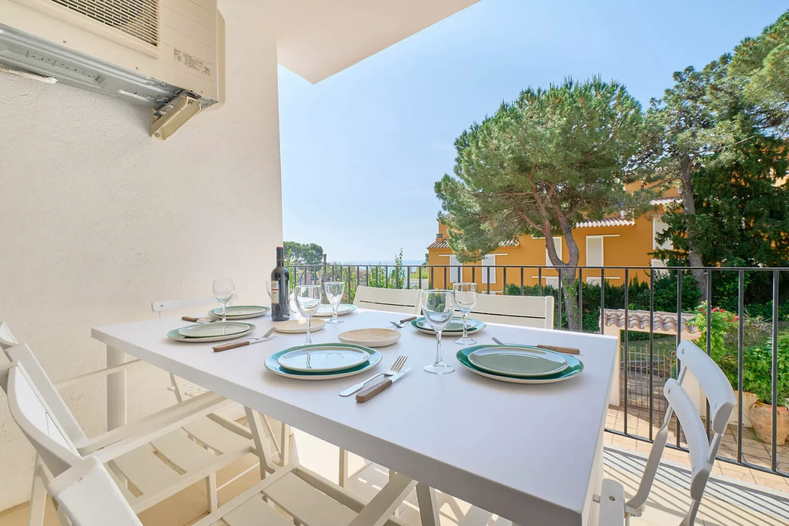 Can Xeret-Terrace balcony