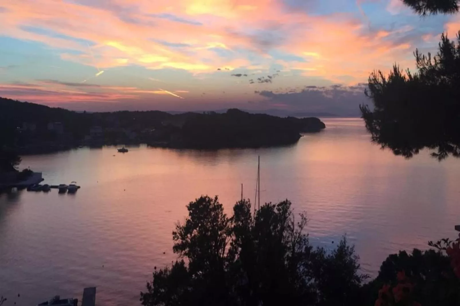 Anamar - Two Bedroom Apartment-Areas summer 5km