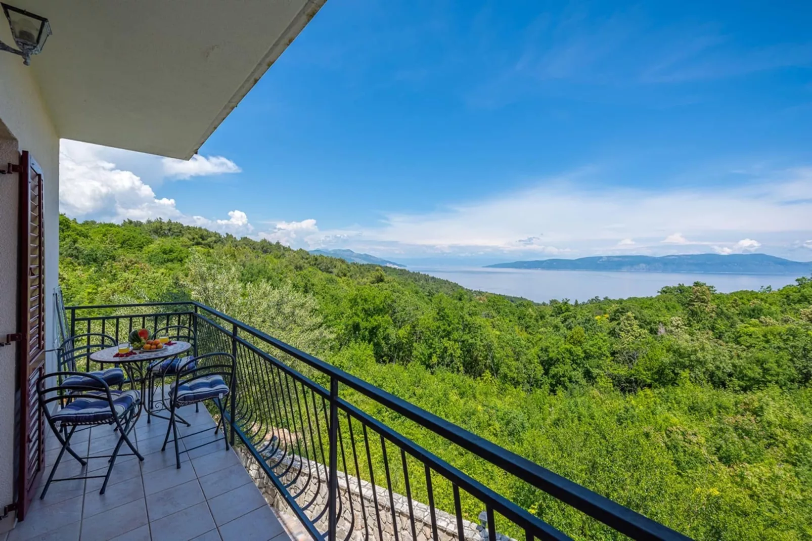 Lara 4 - Shared Pool, Sauna, Jacuzzi-Terrassenbalkon