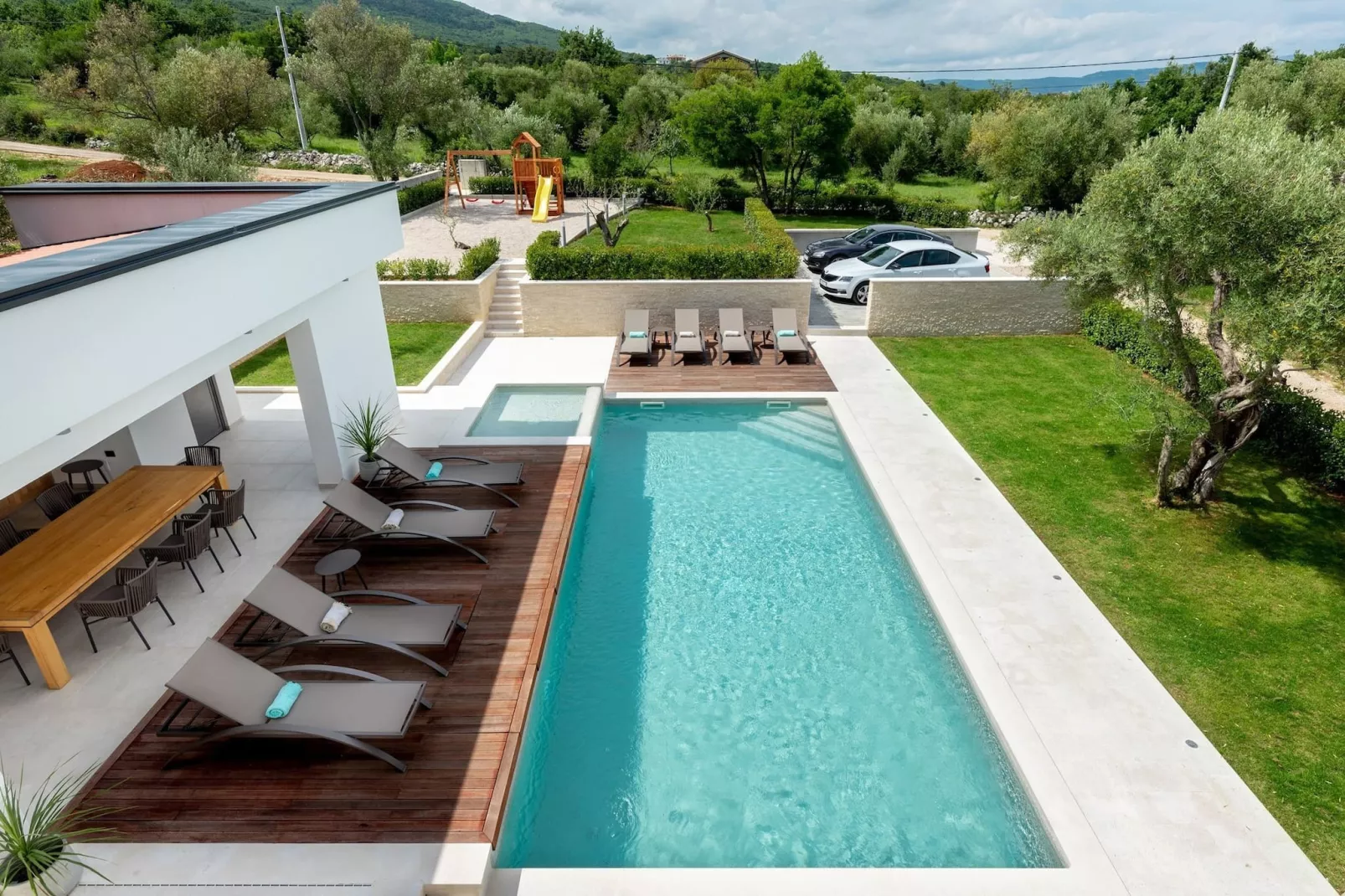 Luxurious Villa Laurea-Pool
