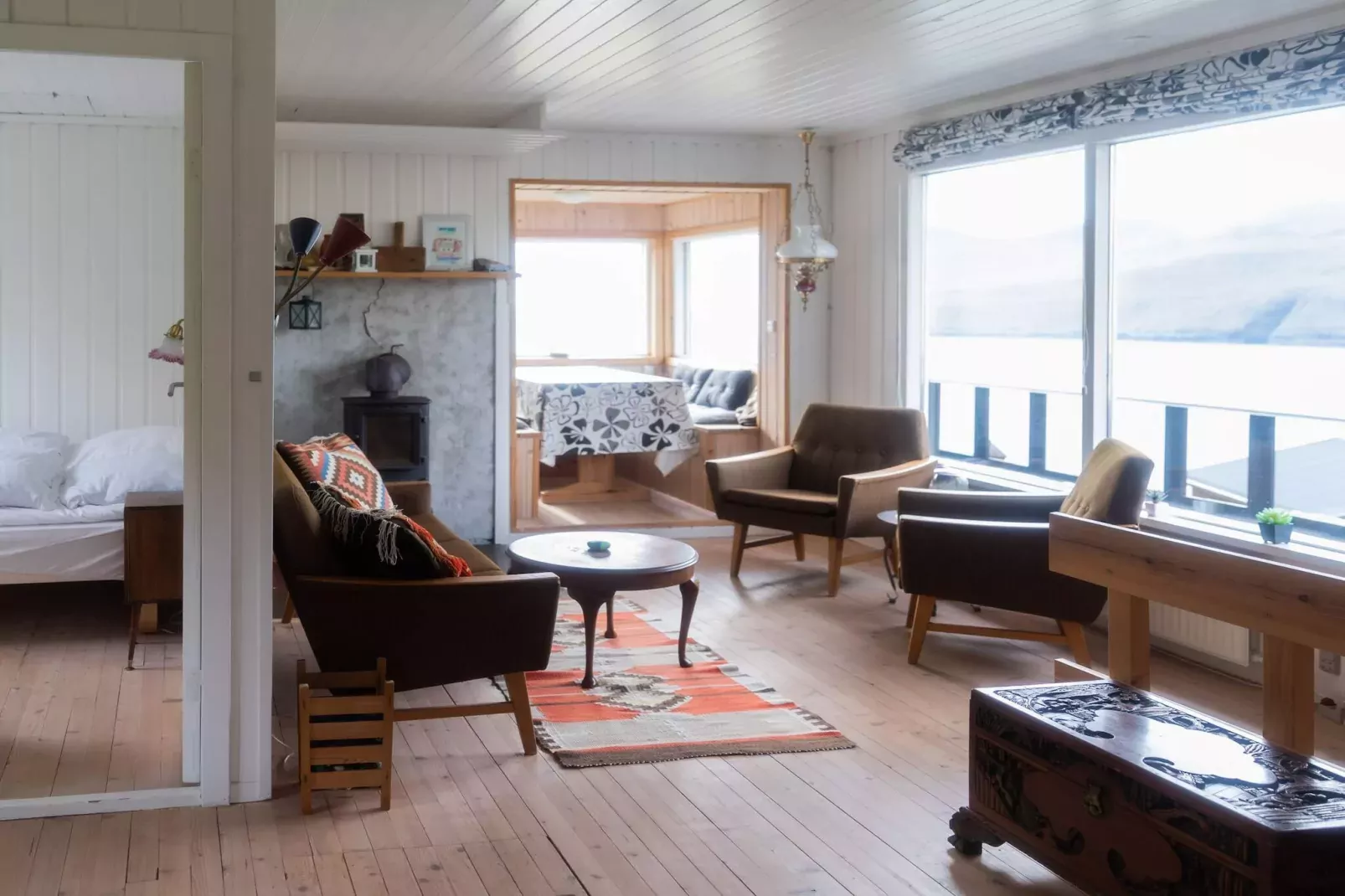 Tranquil Haven near Torshavn - By Traum Ferienwohnungen-Indoor