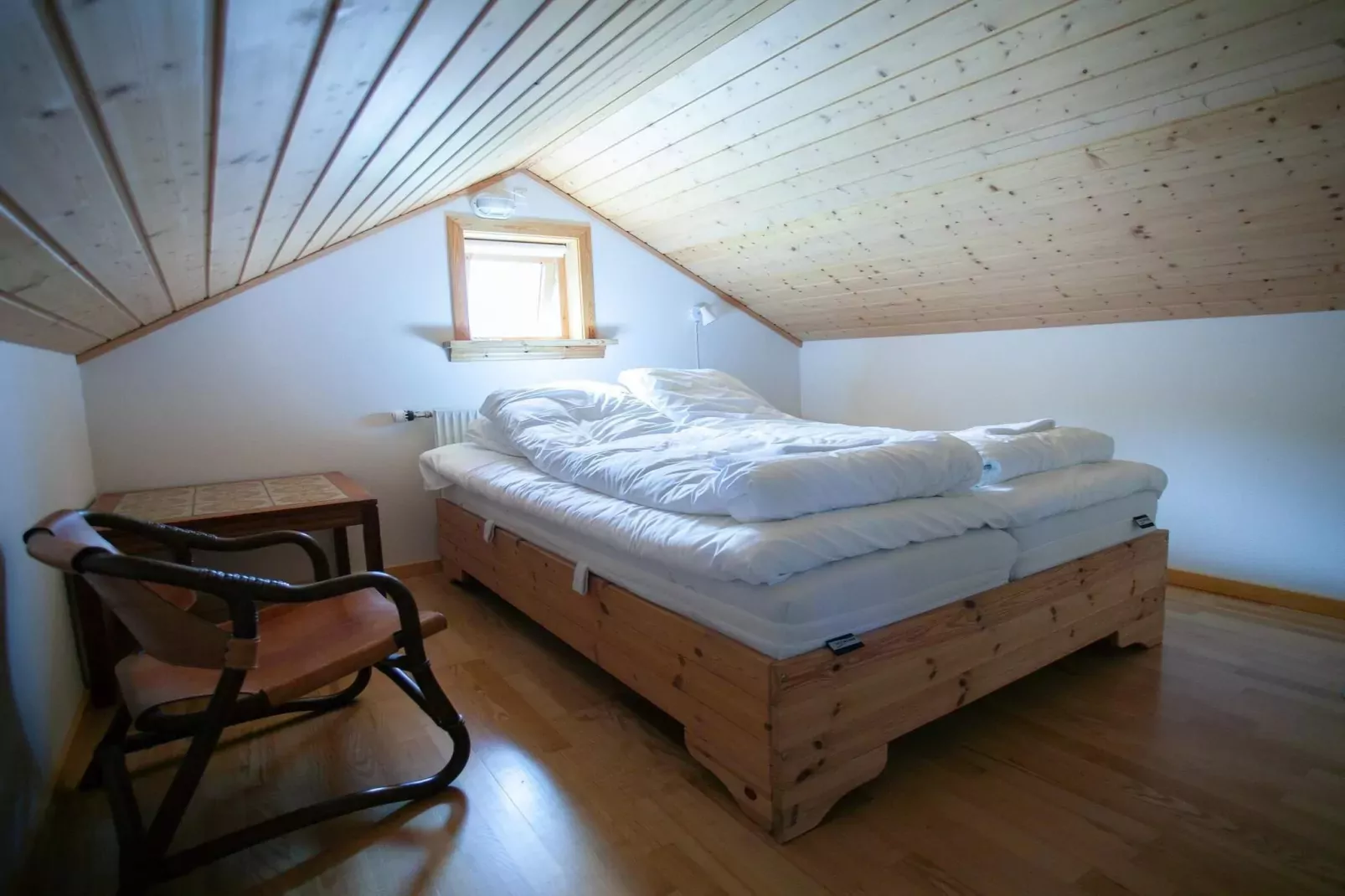 Idyllic holiday home with private garden-Indoor