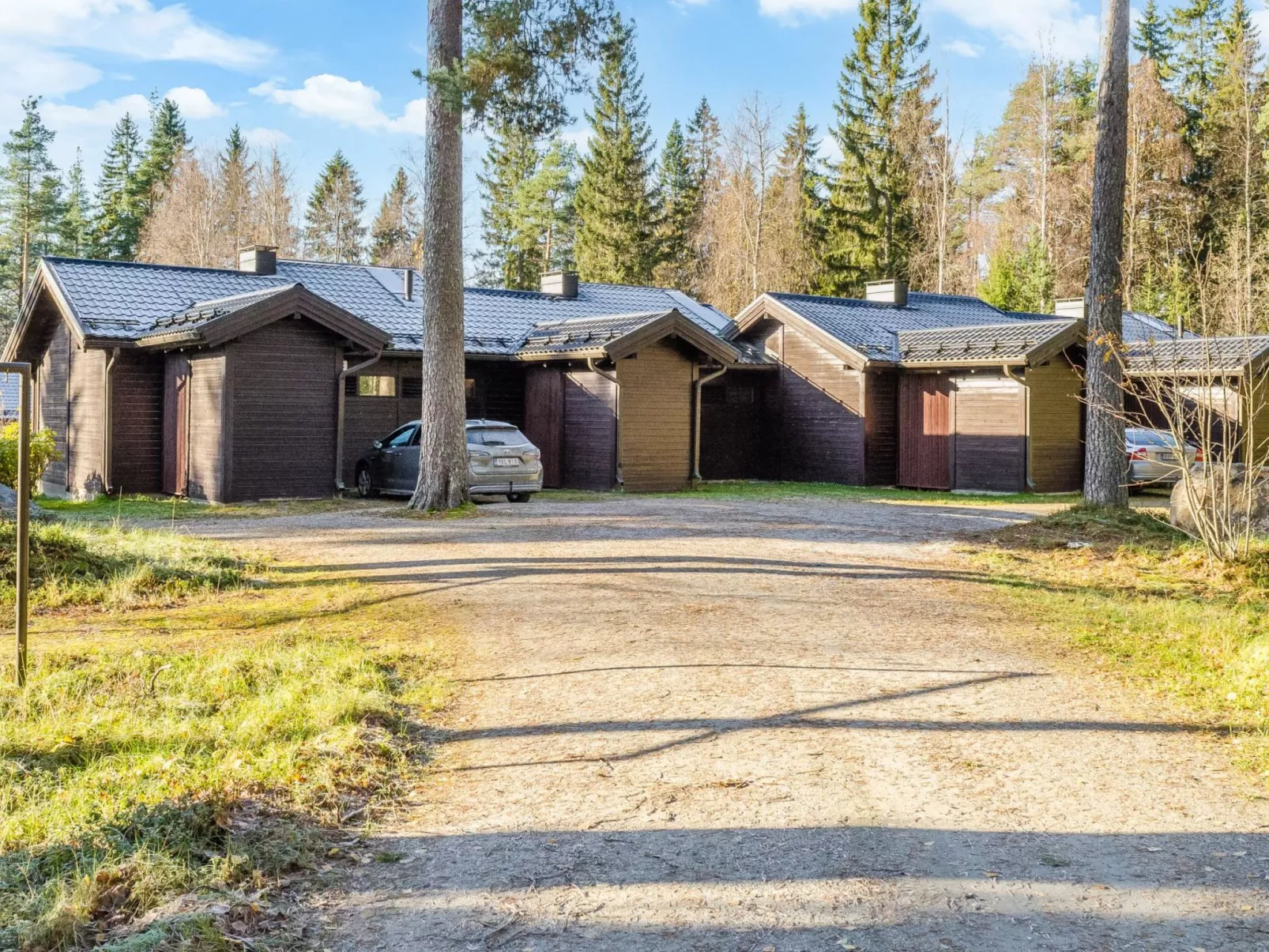 Säästöloma 5 c 10 by bomba-Outside