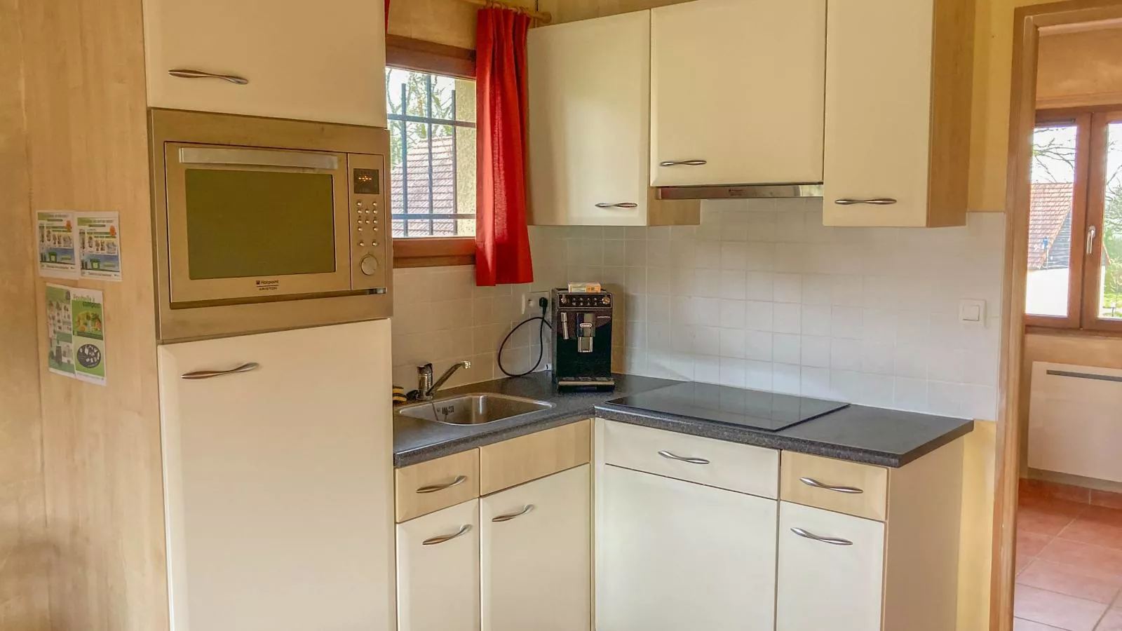 Lac Bleu 25-Kitchen
