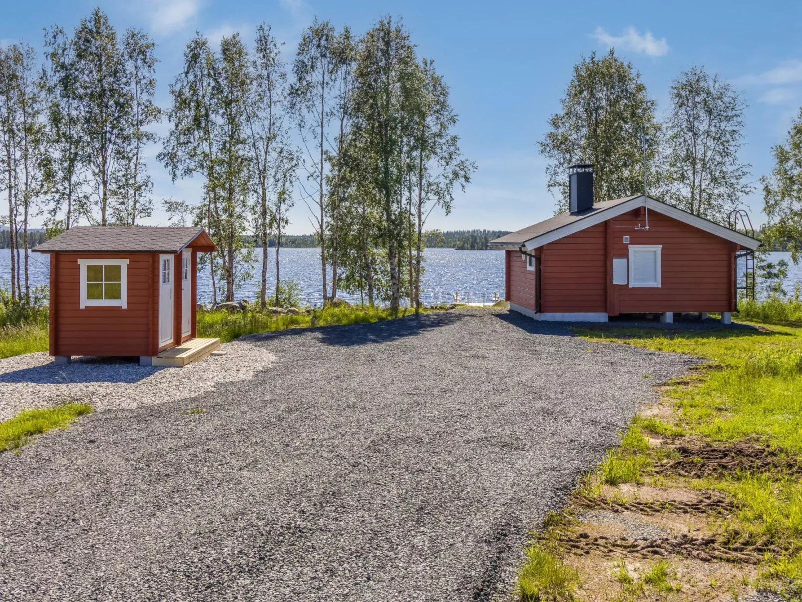 Ruka-kitkan käki-Outside