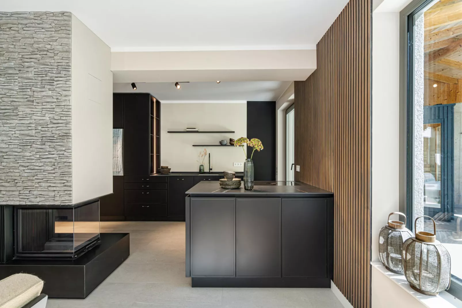 Mountain Retreat B-Kitchen