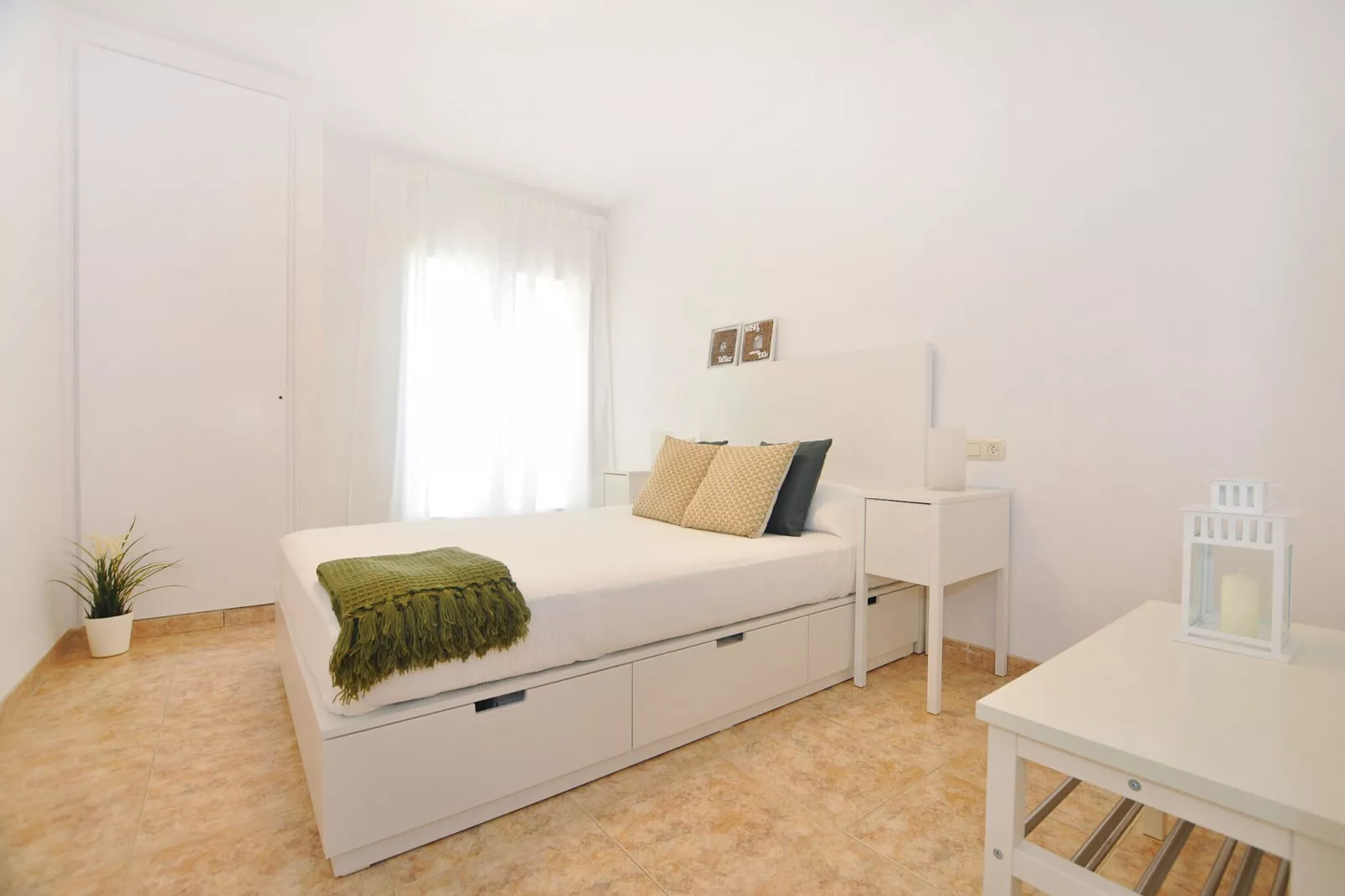 1172 CANYELLES vista Mar-Schlafzimmer
