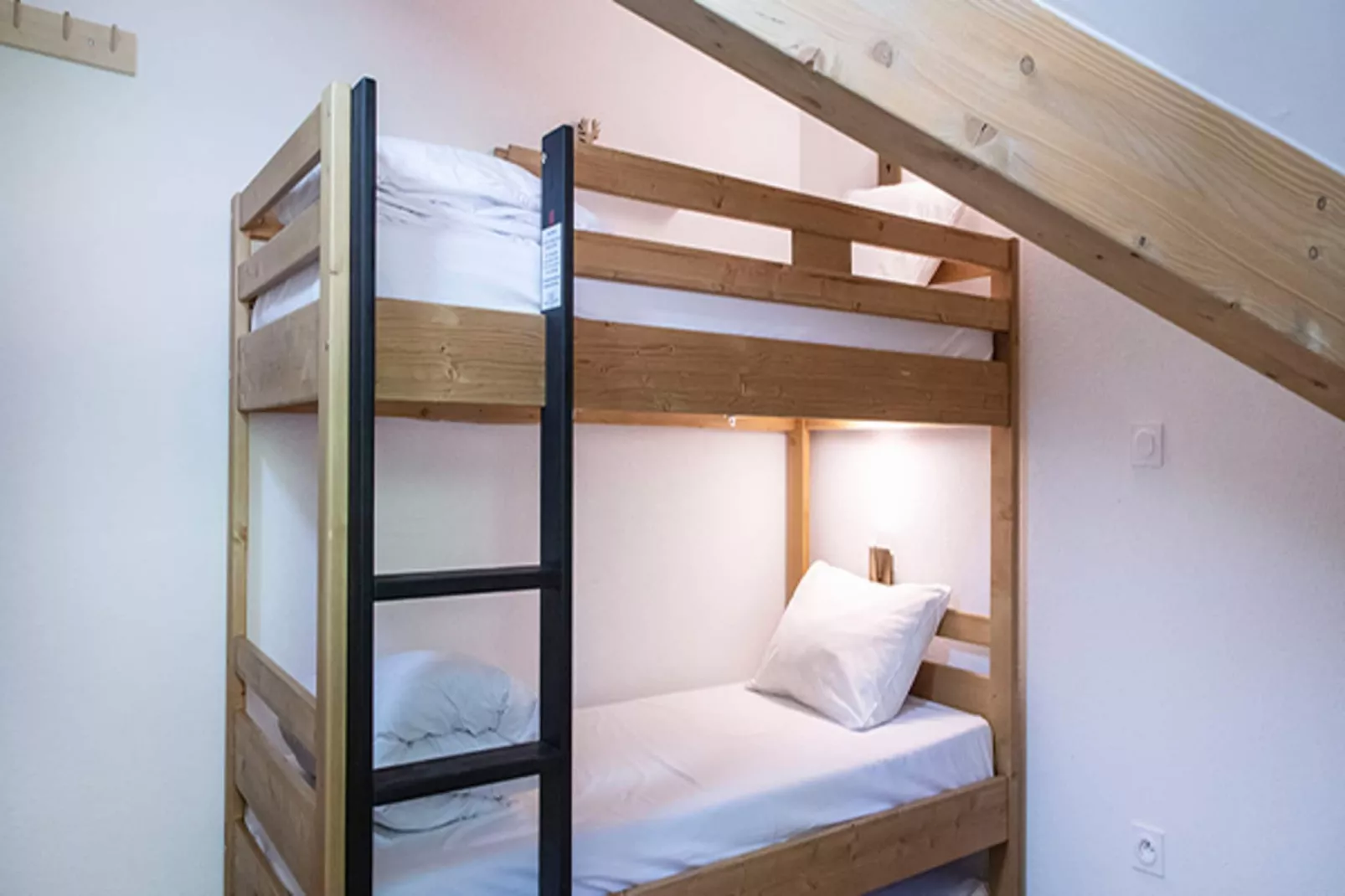 VAUJANY Edelweiss-A38P-Bedroom