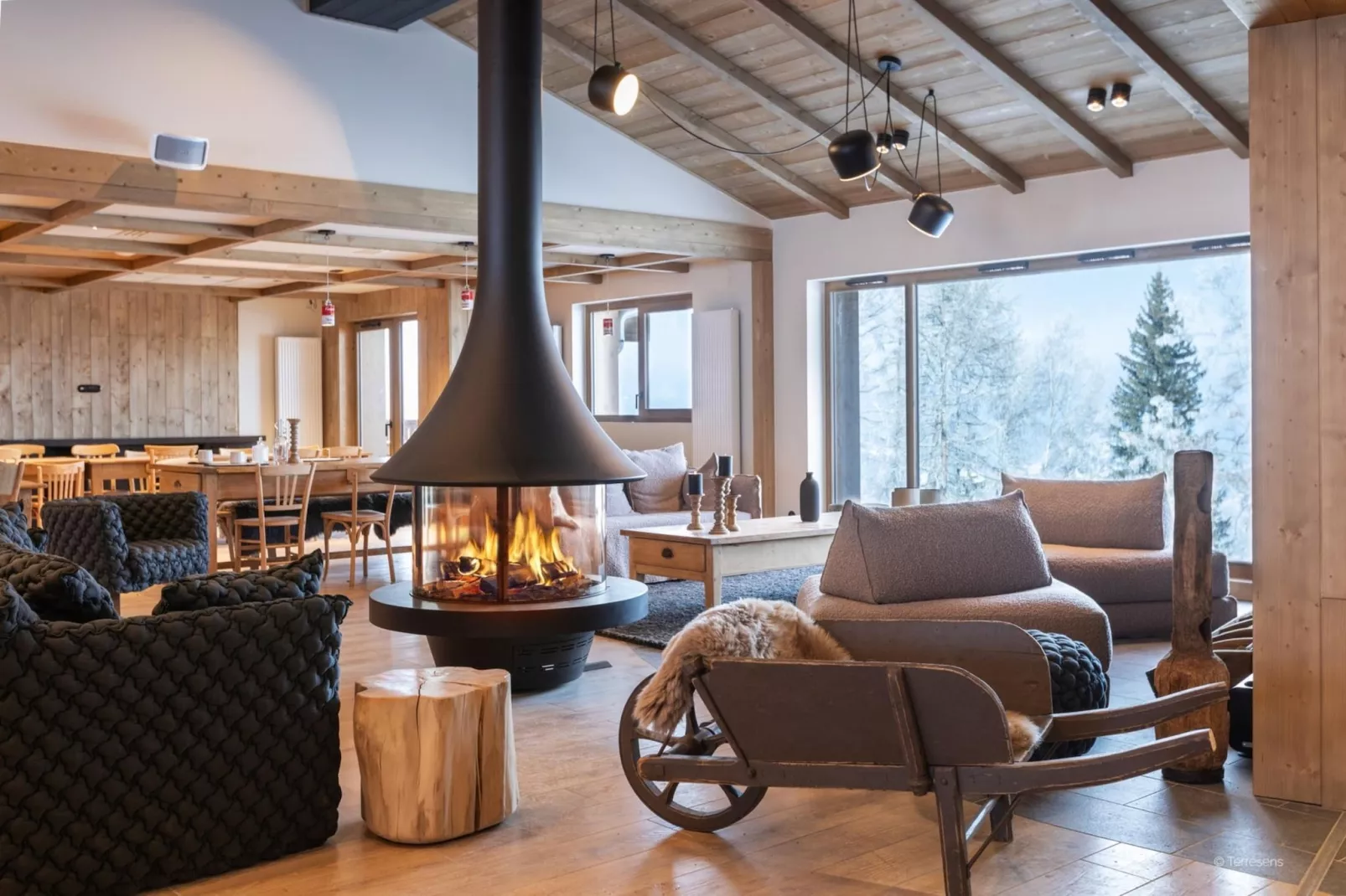 PLAGNE MONTALBERT Le Snoroc- A48P-Living room