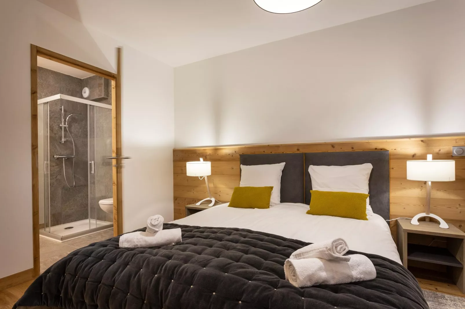 Le Diamant des Neiges-A49P-Bedroom