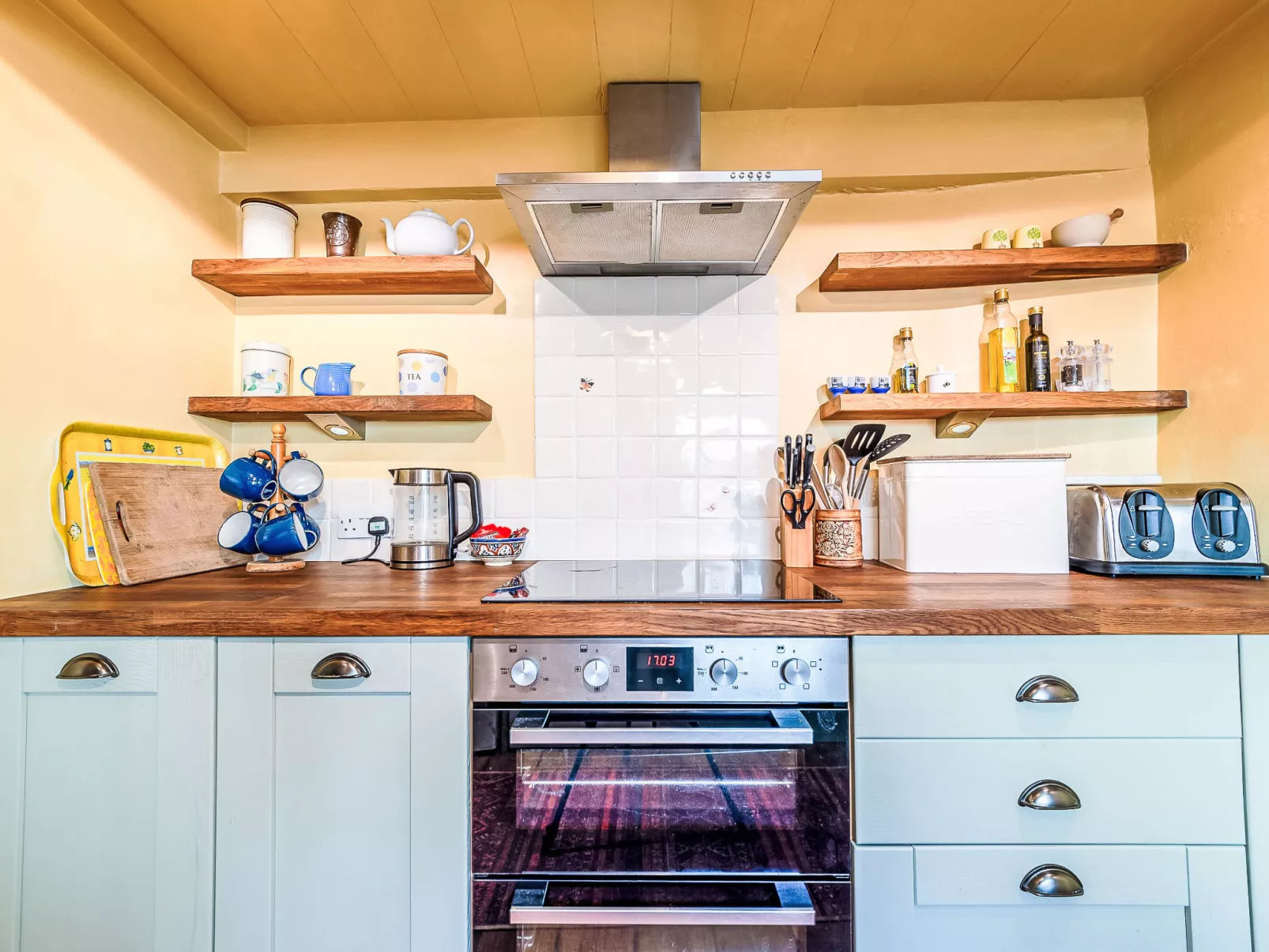 Seaforth Cottage-Inside