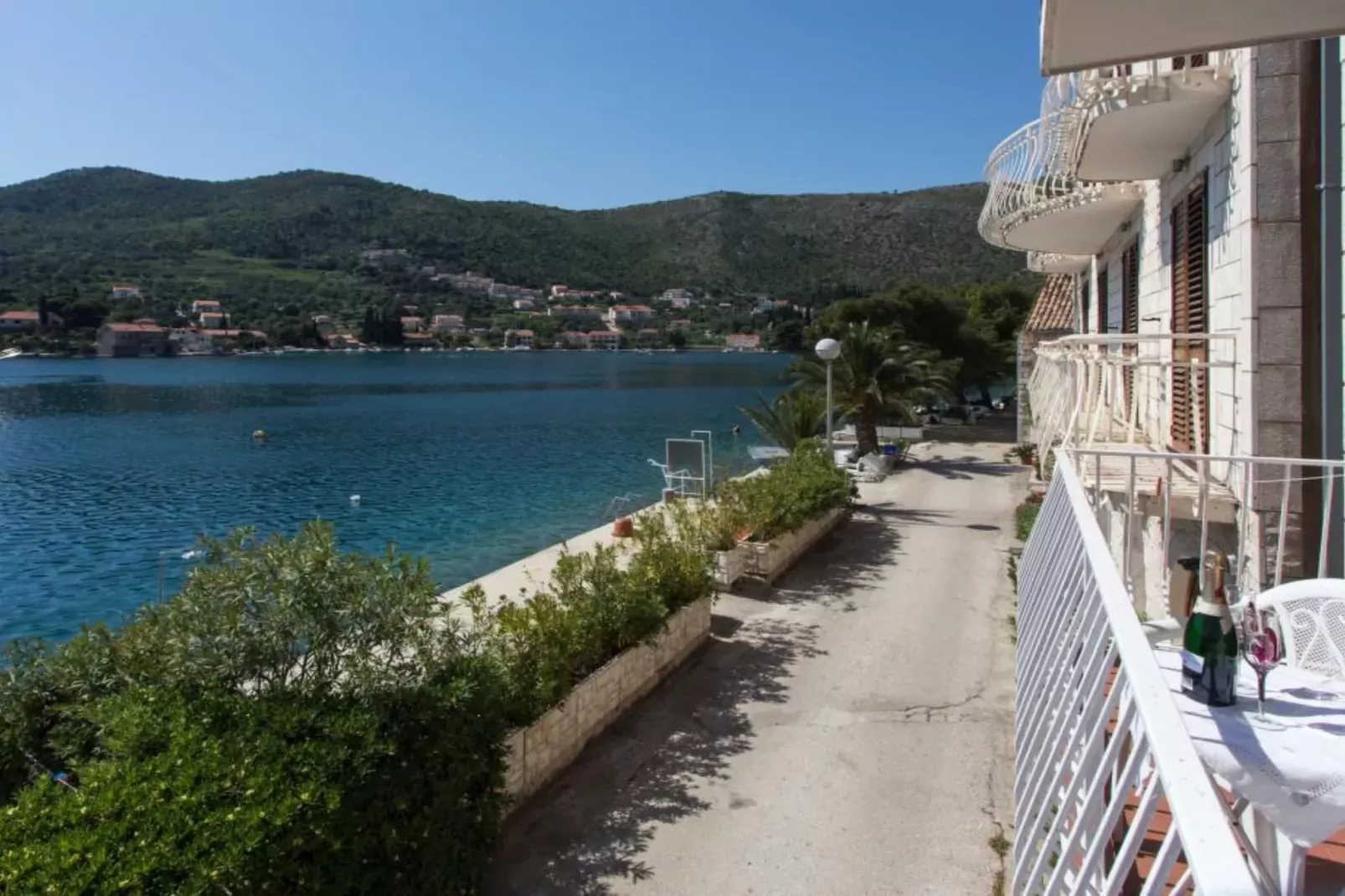 Villa Malfi - Standard Double Room with Sea View (S3)-Outdoor