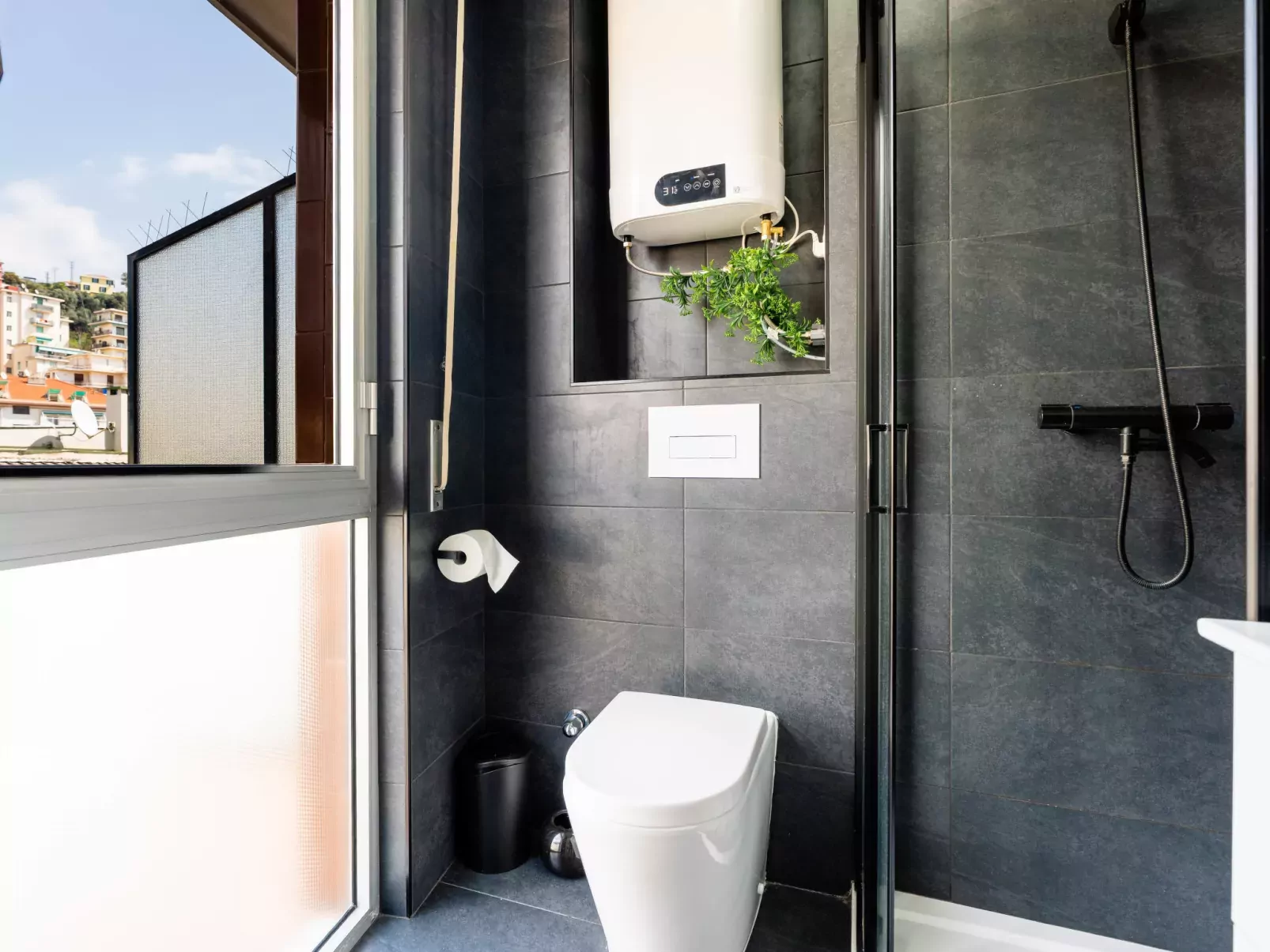Modern Studio Nest-Inside